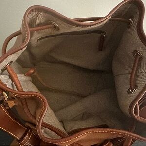 Dooney & Bourke purse